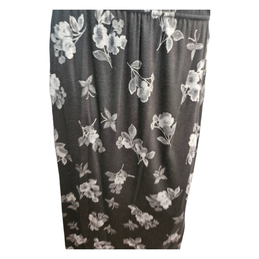 Sag Harbor Black Maxi Skirt Size Small Gray Floral - Picture 3 of 6